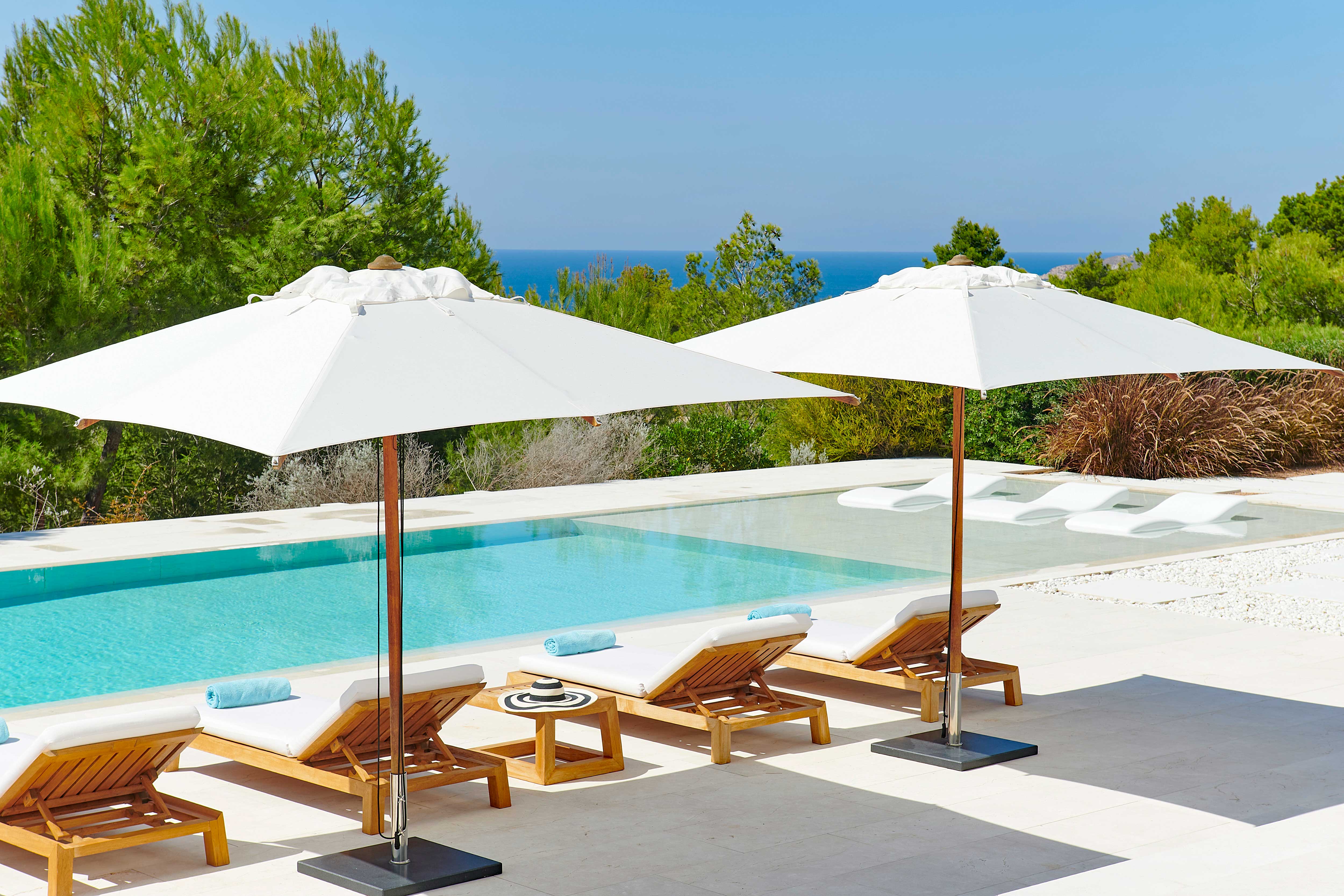 Villa CA Ibiza - Swimmingpool Bereich