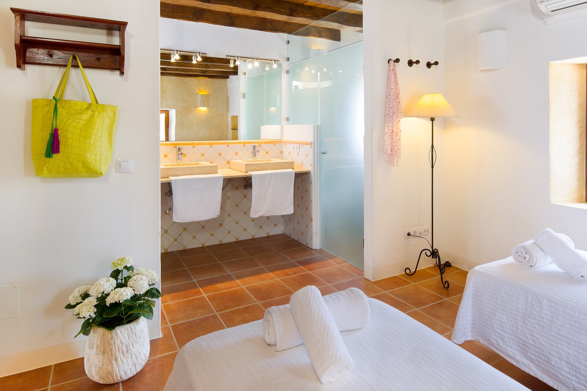 Villa CASES N1 -  Bedroom with bath en suite